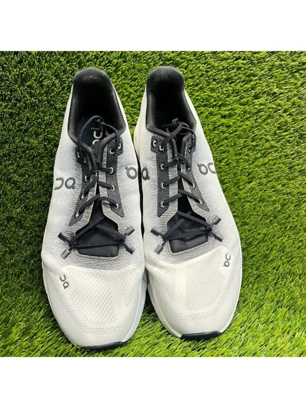 On Cloudtilt Mens Size 11 Ivory Black Athletic Running Walking Shoes Sneakers
